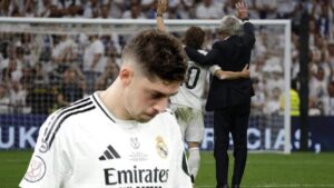 Fede Valverde, Luka Modric, Carlo Ancelotti y el Santiago Bernabéu.