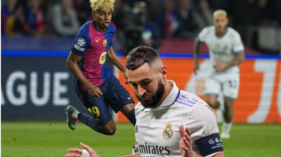 Lamine Yamal señala a Benzema